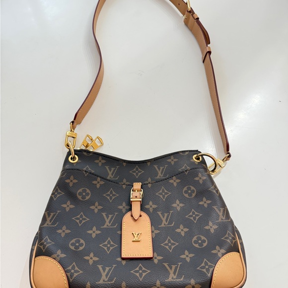 Louis Vuitton Odeon - Picture 2 of 14